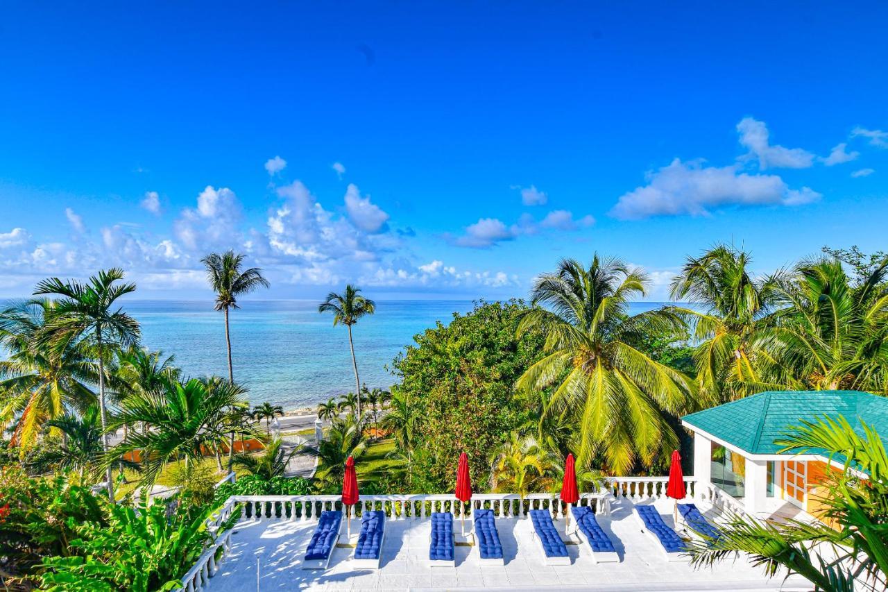 Viking Hill Oceanfront Hostel & Resort Nassau Exterior photo